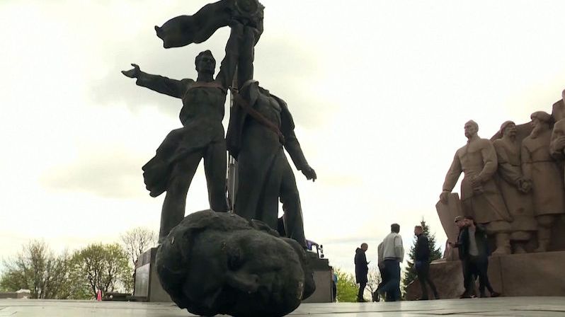 Kyjev odstraňuje památníky spojené s Rusy
